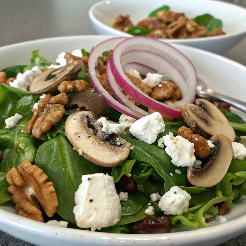 Mushroom and Goat Cheese Salad